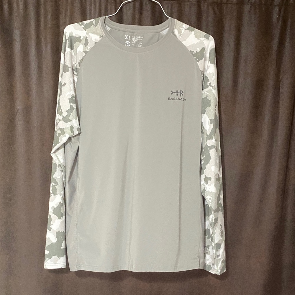 Men's BassDash Gray Camo Long Sleeve Shirt XL